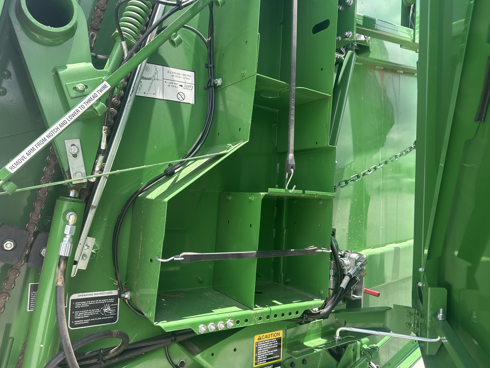 2021 John Deere 460R Image 17