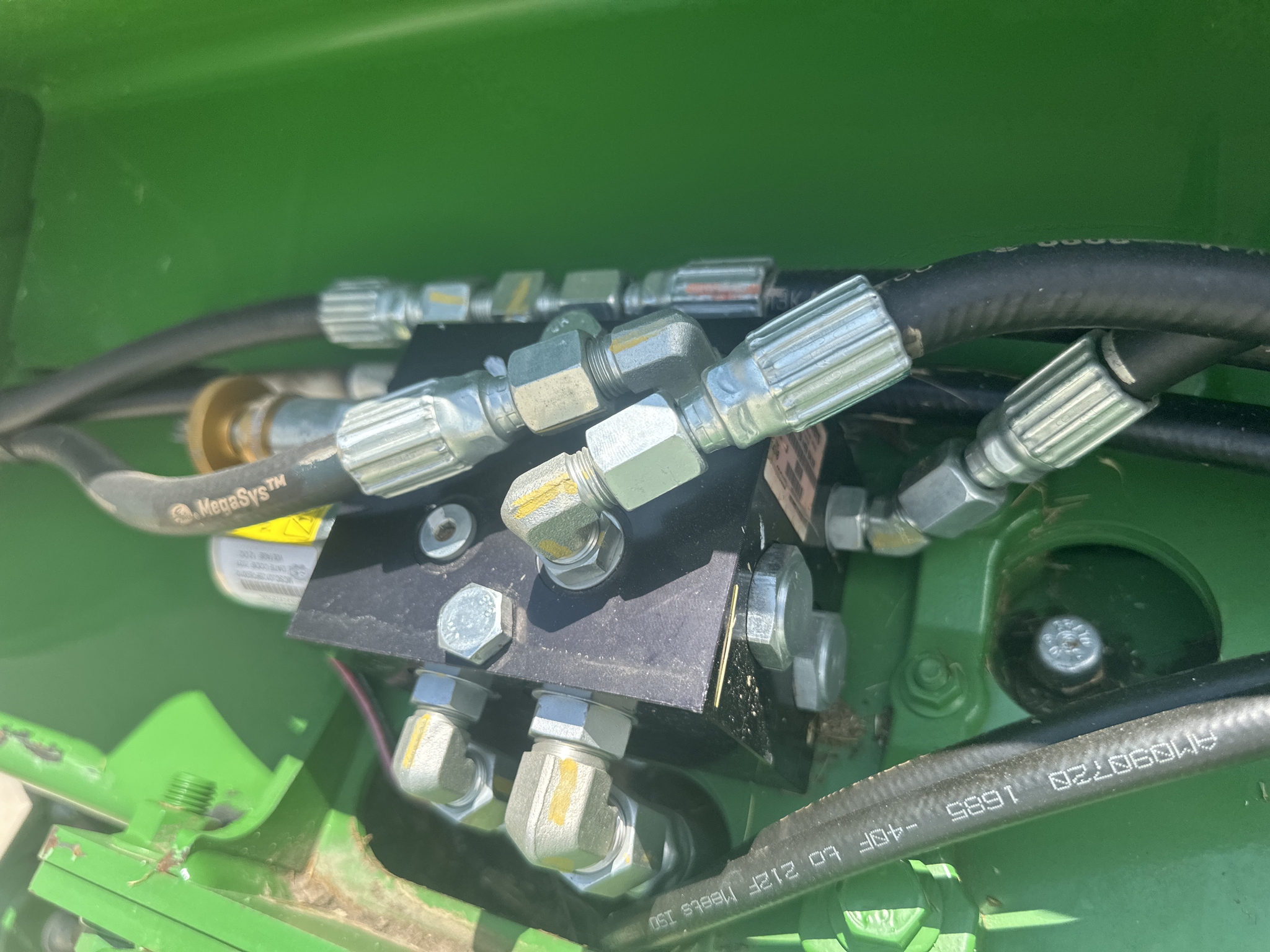 2021 John Deere 460R Image 24