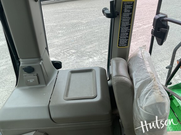 Photo of 2022 John Deere 9RX 490