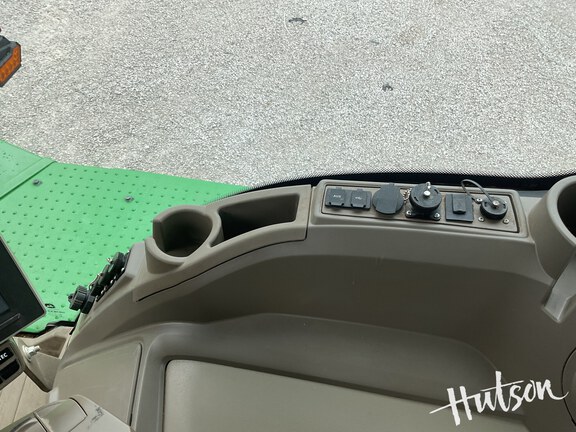 Photo of 2022 John Deere 9RX 490