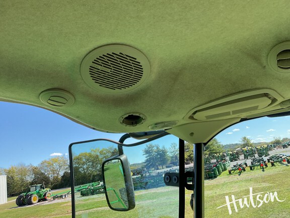 Photo of 2016 John Deere S680