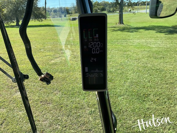 Photo of 2016 John Deere S680