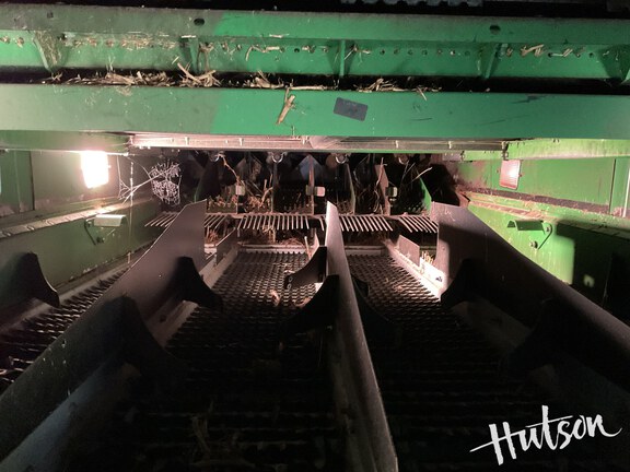 Photo of 2016 John Deere S680