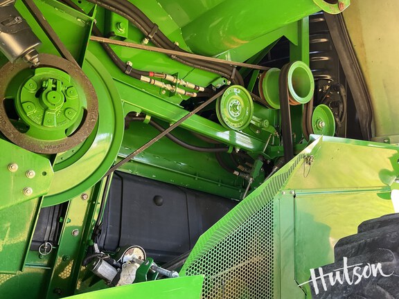 Photo of 2016 John Deere S680