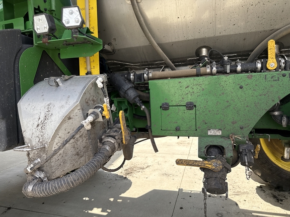 2024 John Deere 616R - Photo9