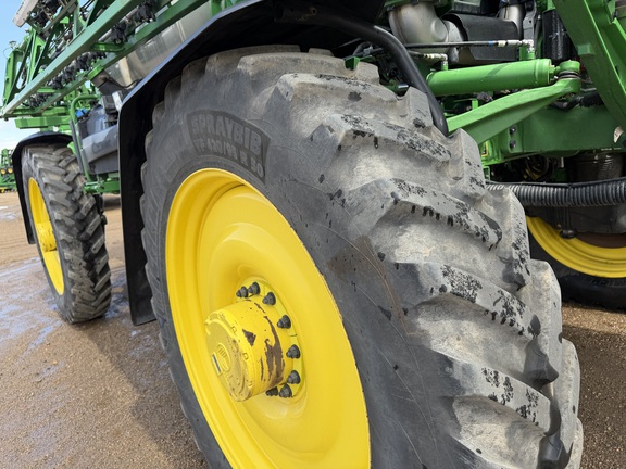 2024 John Deere 616R - Photo13