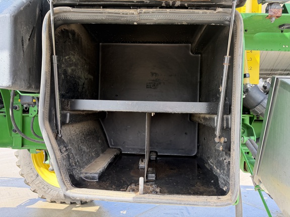 2024 John Deere 616R - Photo27