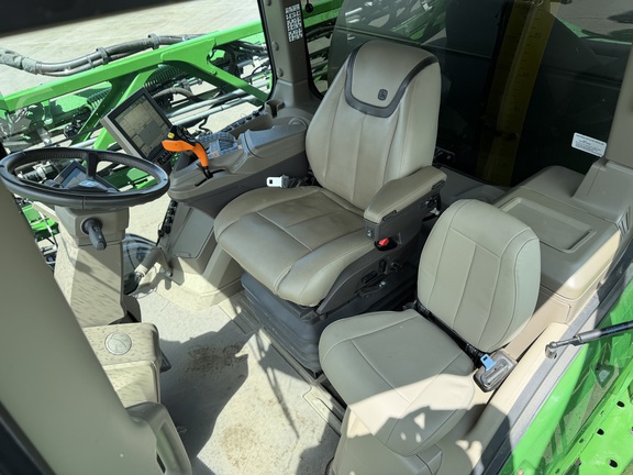 2024 John Deere 616R - Photo37