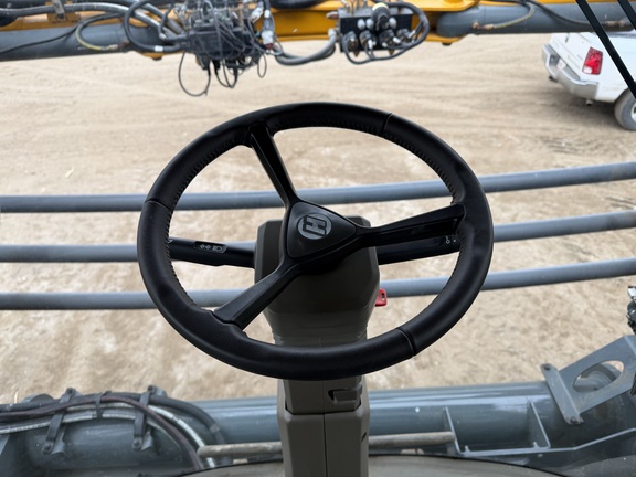 2024 Hagie STS16 - Photo38