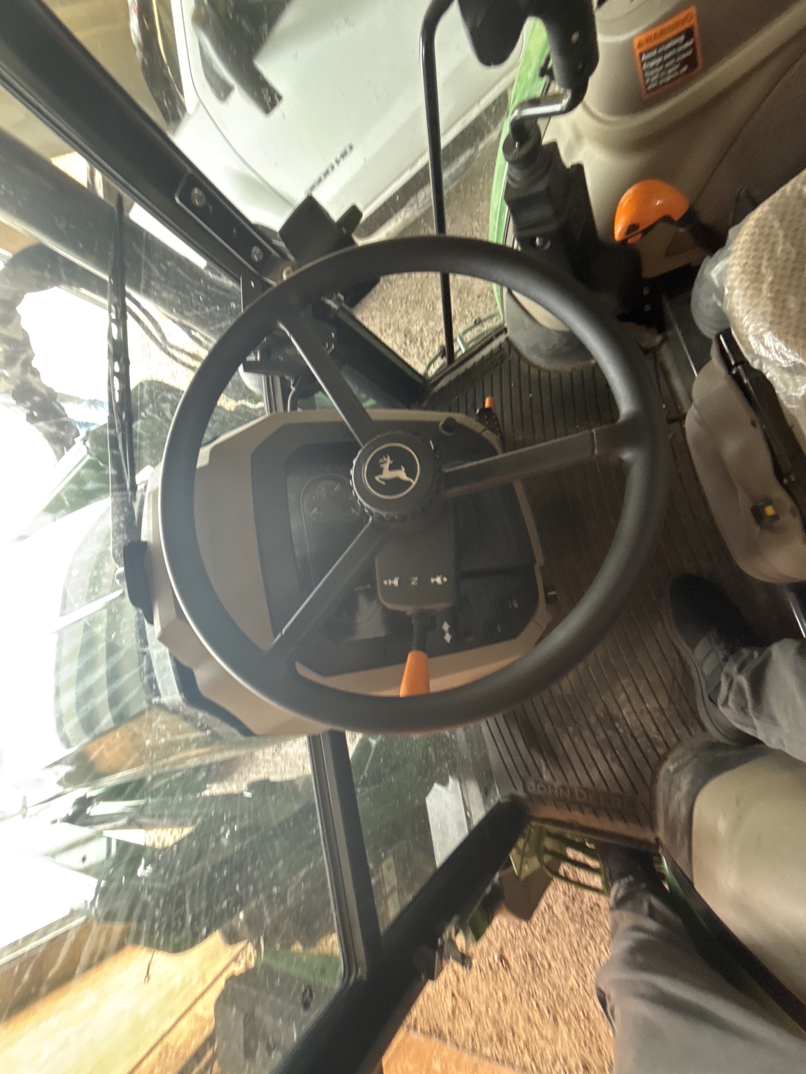 Used 2024 John Deere 6105E Cab Utility Tractors at Koenig Equipment in Greenville, OH - PhotoXL17