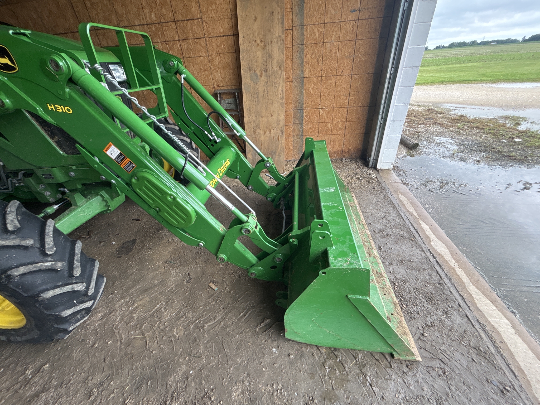 Used 2024 John Deere 6105E Cab Utility Tractors at Koenig Equipment in Greenville, OH - PhotoXL6