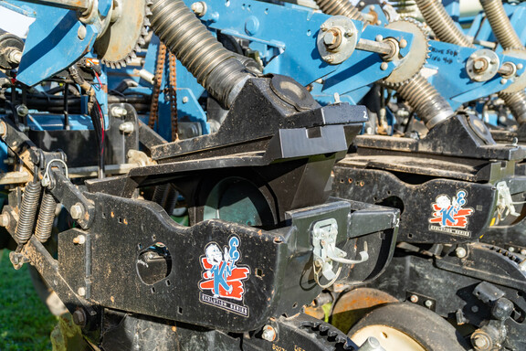 Used 2010 Kinze 3800 ASD Planters: Drawn at Koenig Equipment in Anna, OH - Photo22