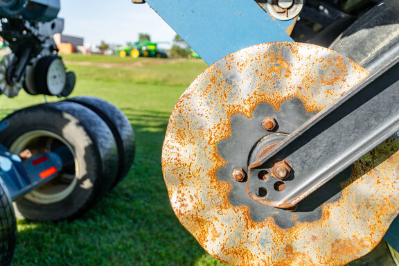 Used 2010 Kinze 3800 ASD Planters: Drawn at Koenig Equipment in Anna, OH - Photo14