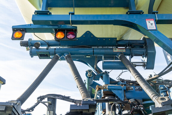 Used 2010 Kinze 3800 ASD Planters: Drawn at Koenig Equipment in Anna, OH - Photo25