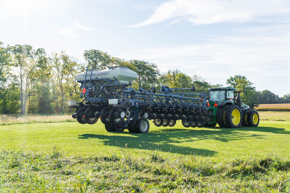 Used 2010 Kinze 3800 ASD Planters: Drawn at Koenig Equipment in Anna, OH - Photo4