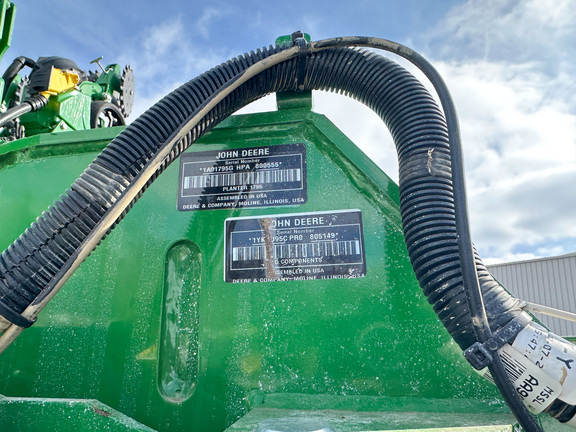 2023 John-Deere 1795