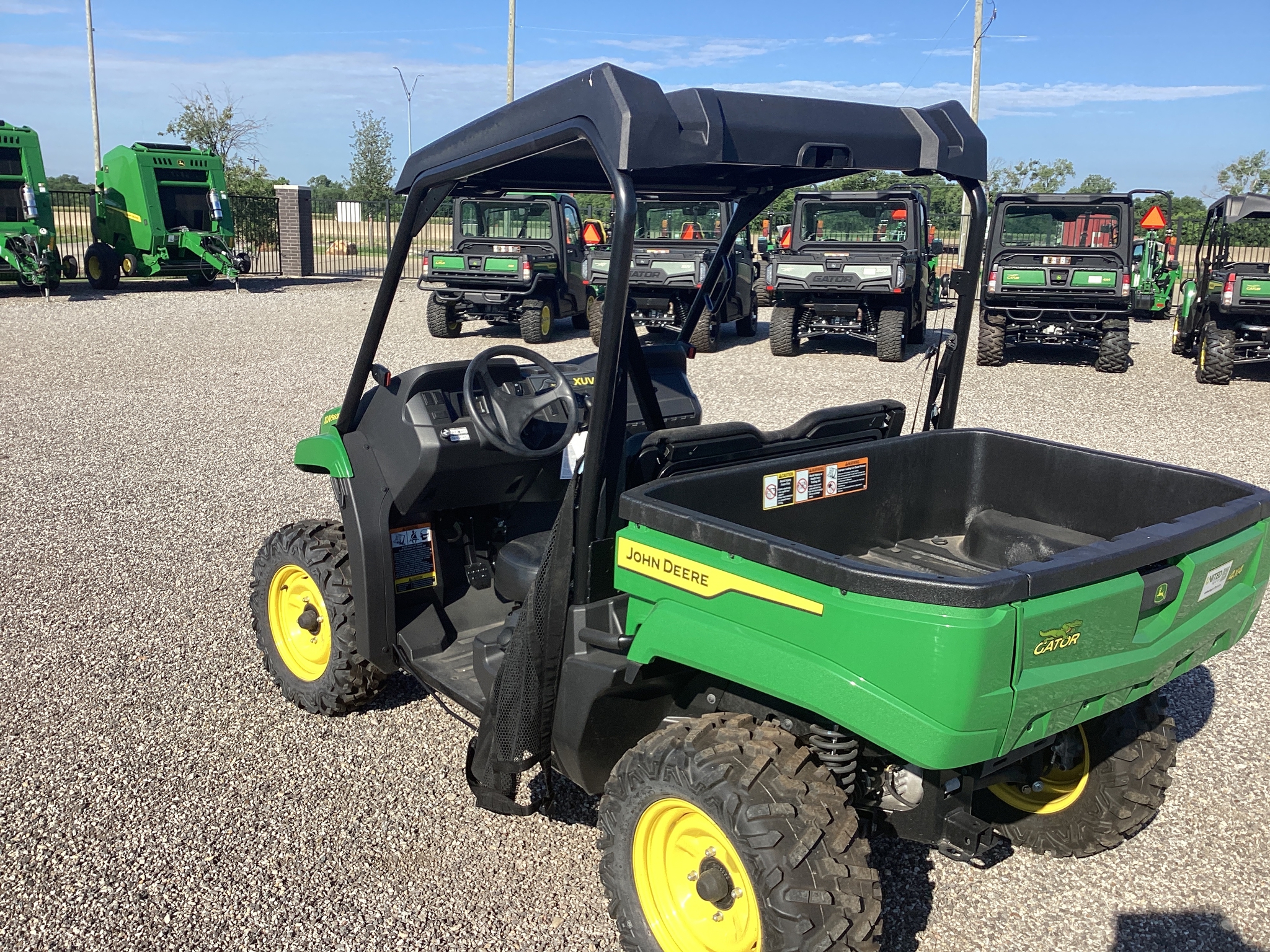 2024 John Deere 560e Image 2