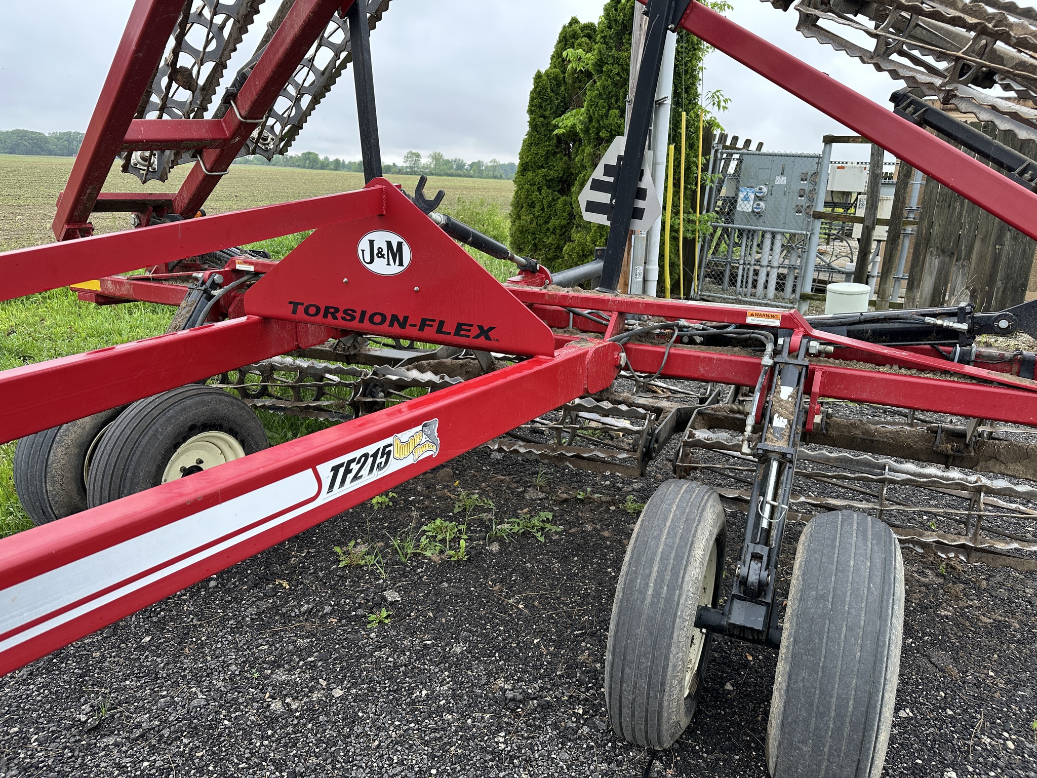 2014 J&M TF215 Image 1