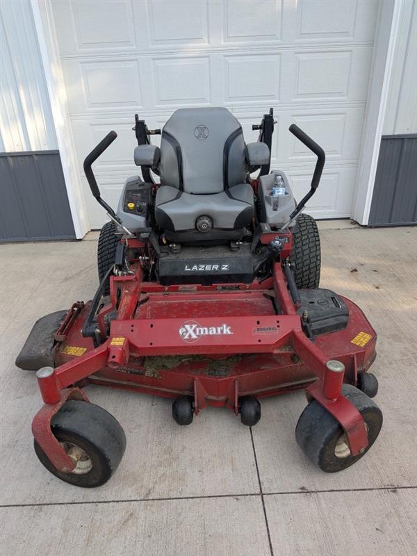 2018 Exmark LZX940EKC Image 4