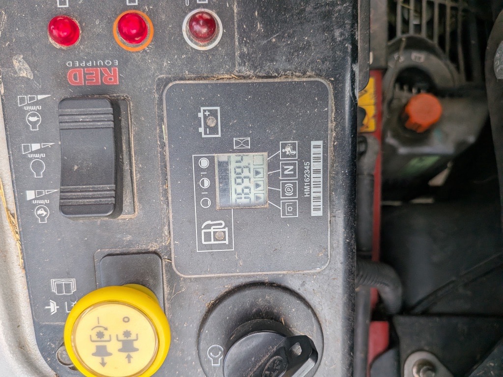 2018 Exmark LZX940EKC Image 9