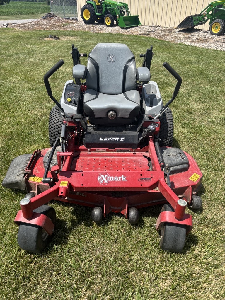 2018 Exmark LZX940EKC Image 6