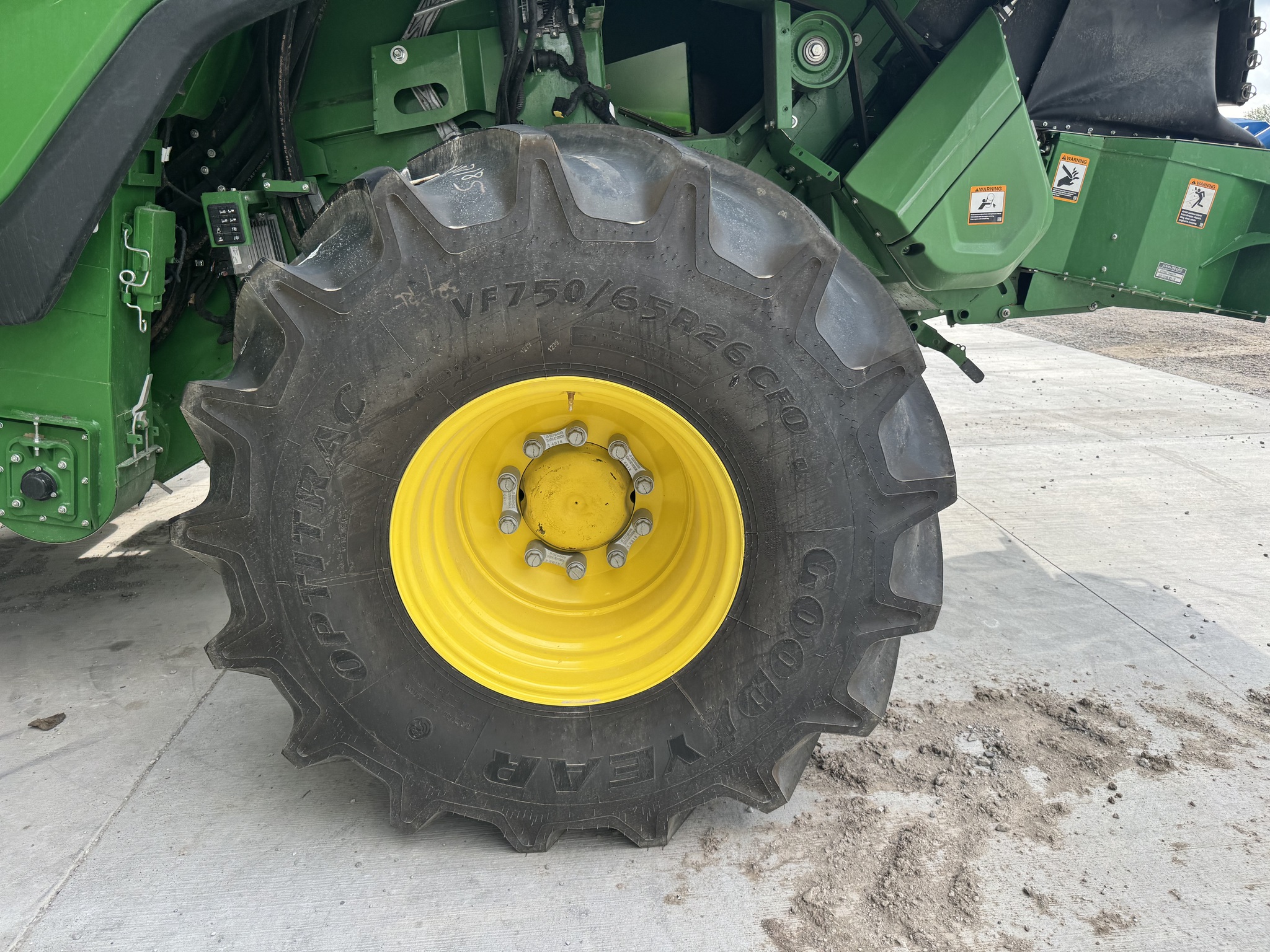 2025 John Deere X9 1000 at Heritage Tractor in Pittsburg, KS