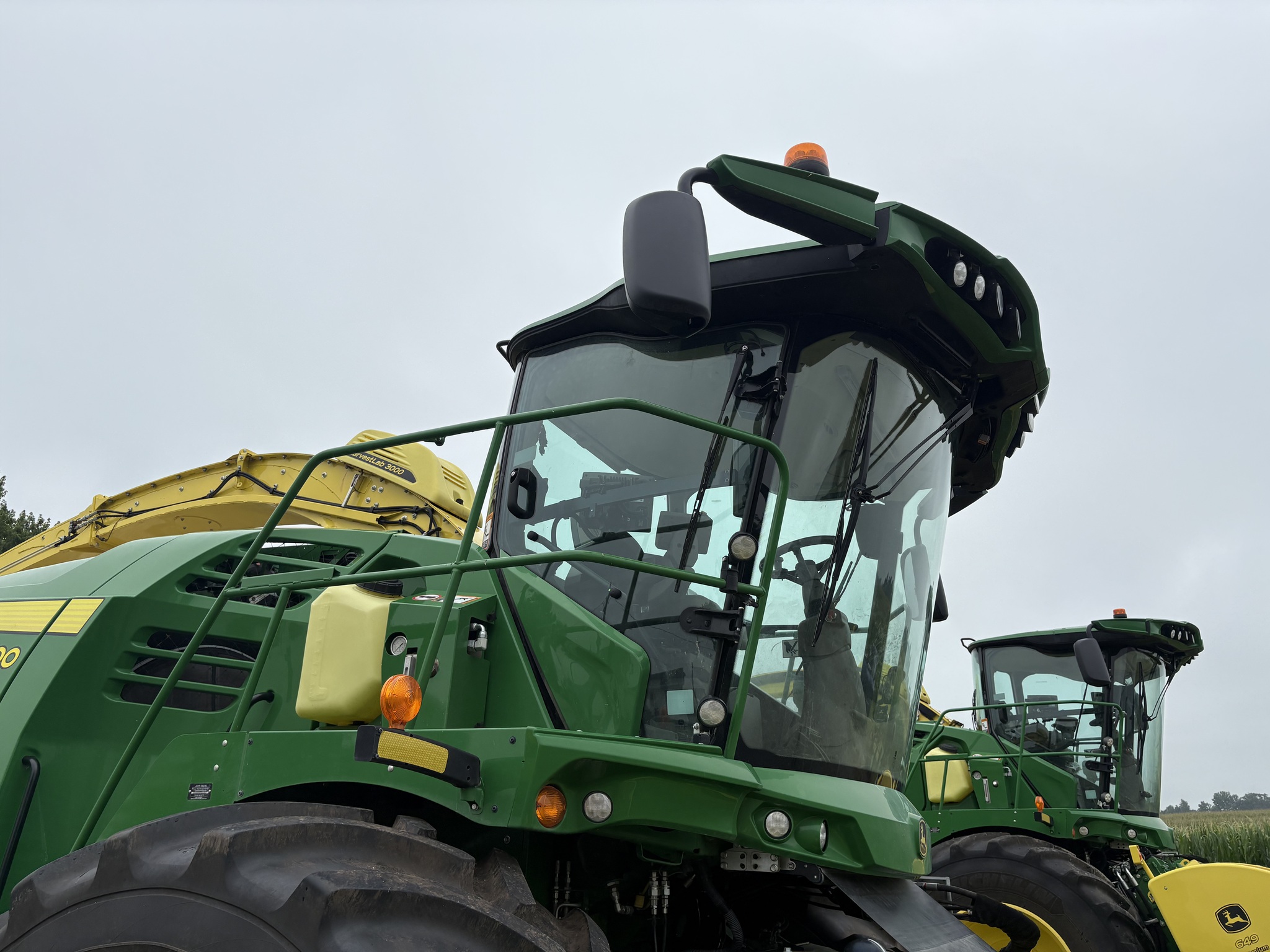 2022 John Deere 9900 Image 1