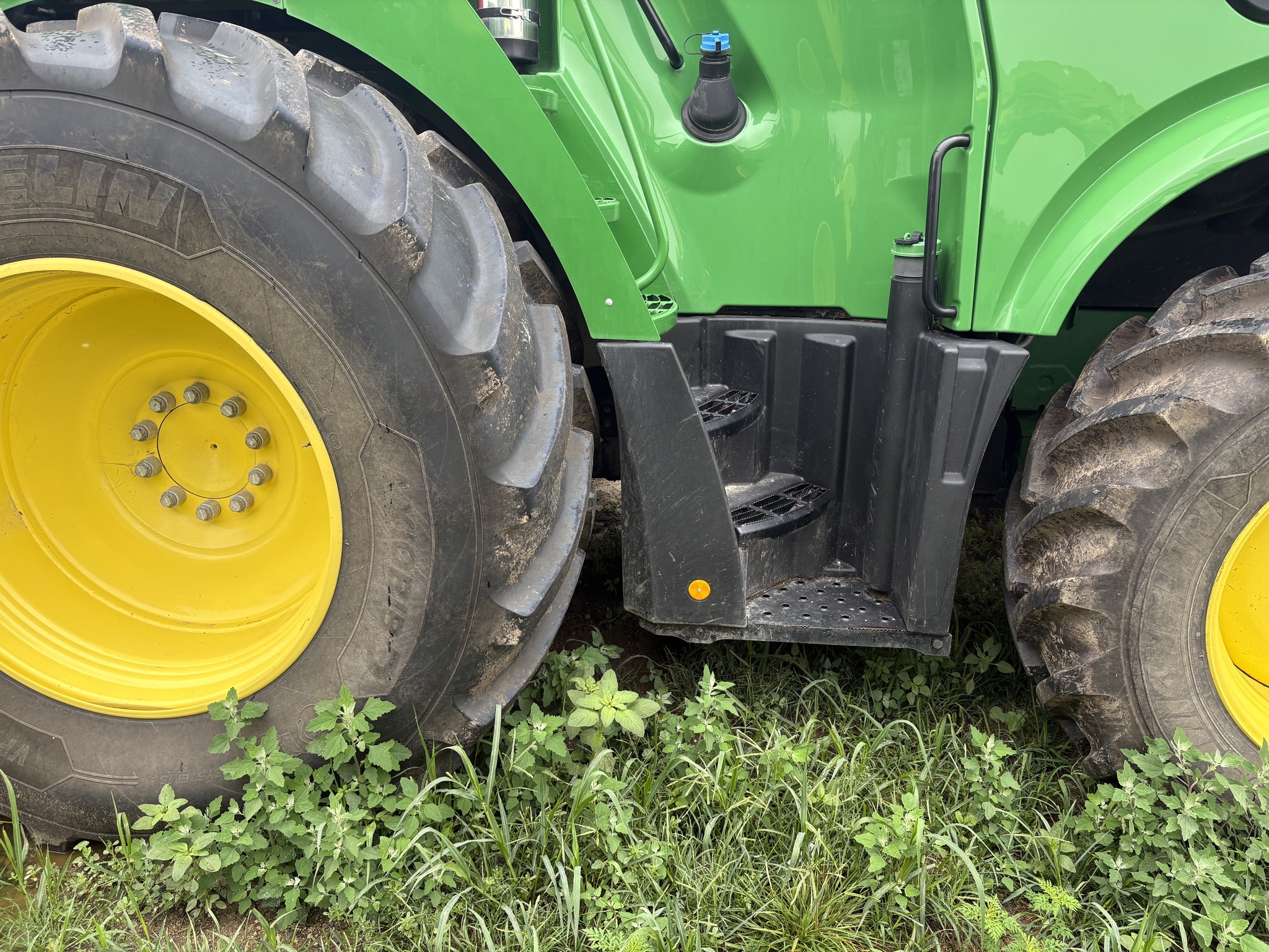 2022 John Deere 9900 Image 19