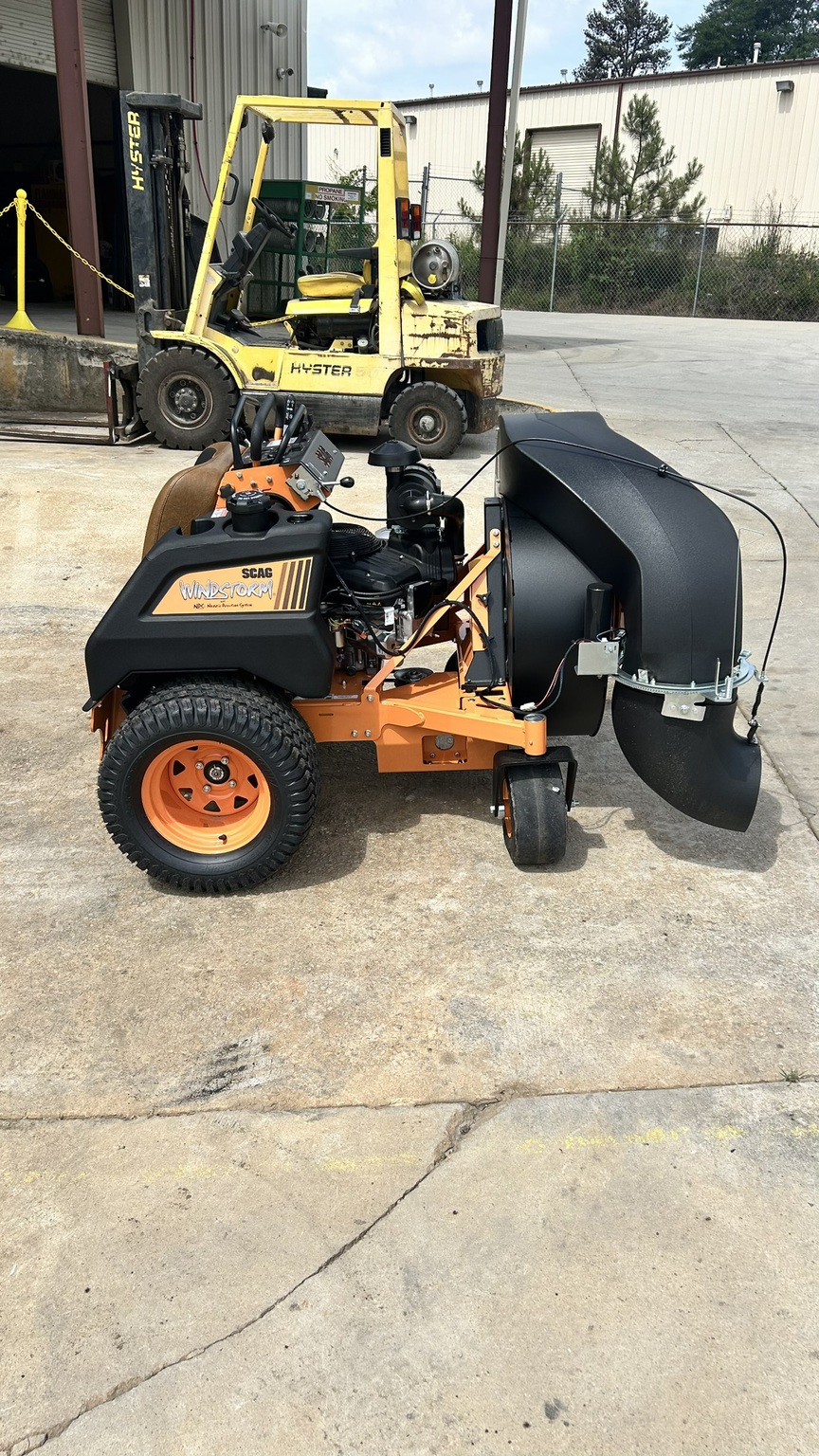 2025 Scag WS23-37BV-EFI Image 3