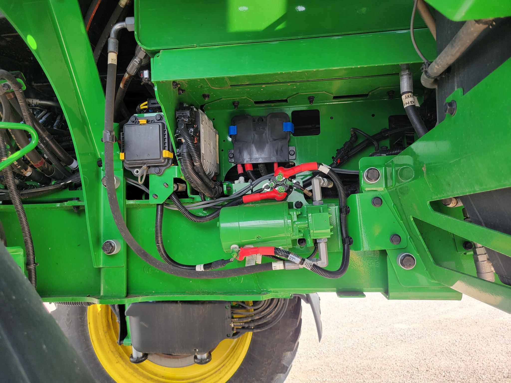  2023 John Deere 612R at Heritage Tractor in Kewanee, IL