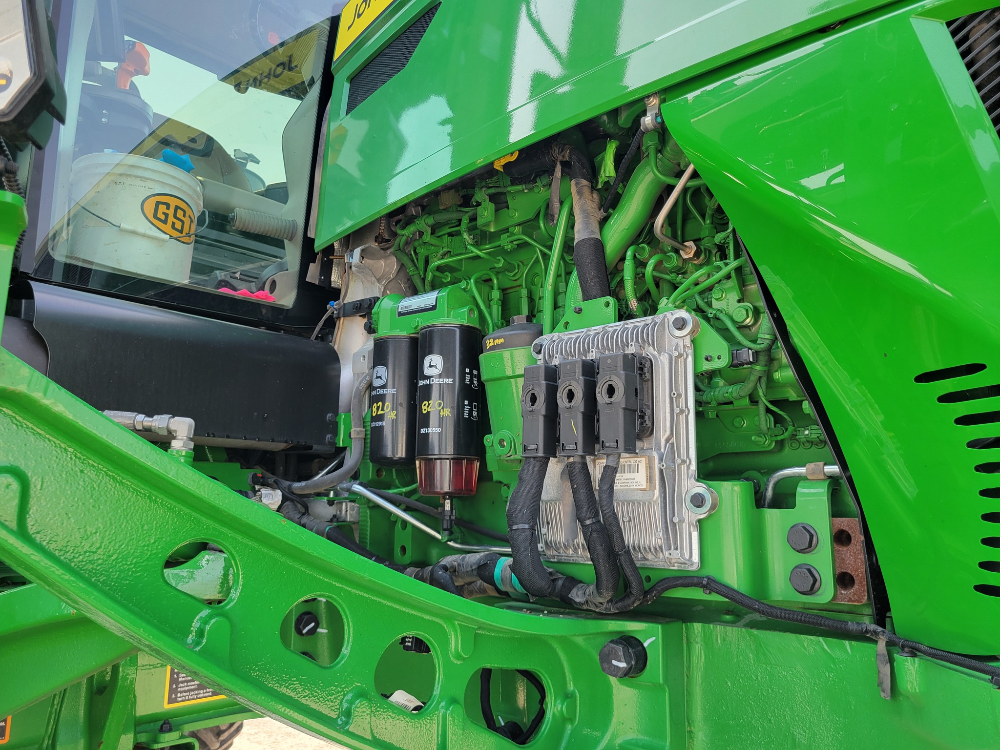  2023 John Deere 612R at Heritage Tractor in Kewanee, IL