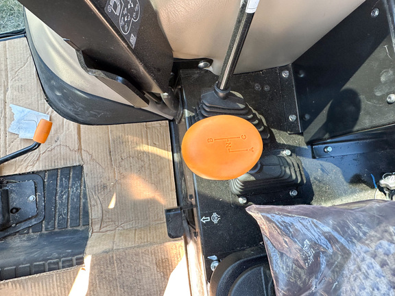 2024 John-Deere 5060E