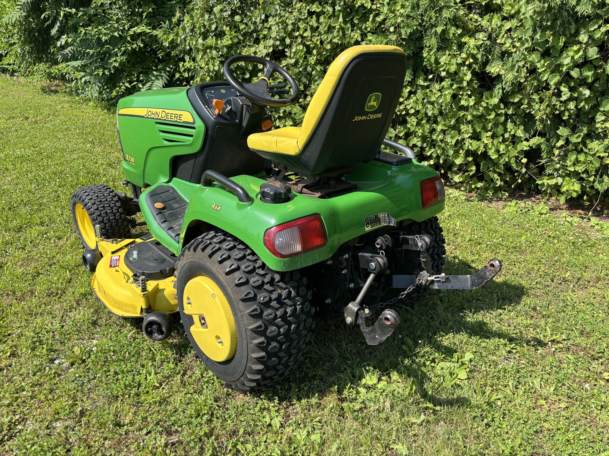 John Deere X728 Image 9