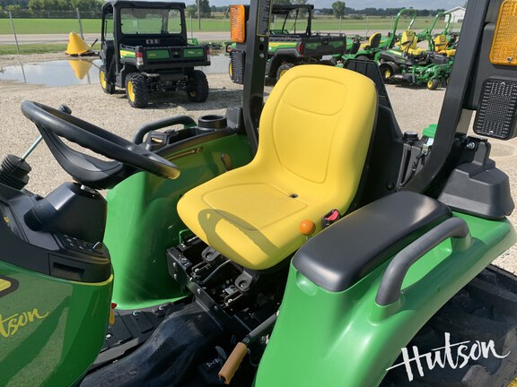 Photo of 2024 John Deere 3038E