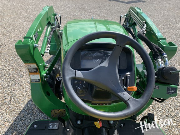 Photo of 2024 John Deere 3038E