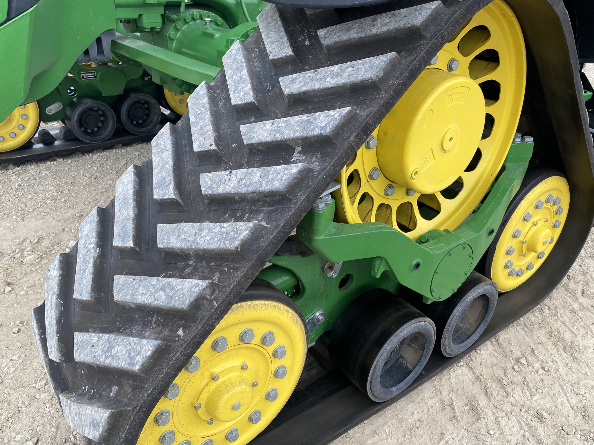 2024 John Deere 8RX 410 Image 10