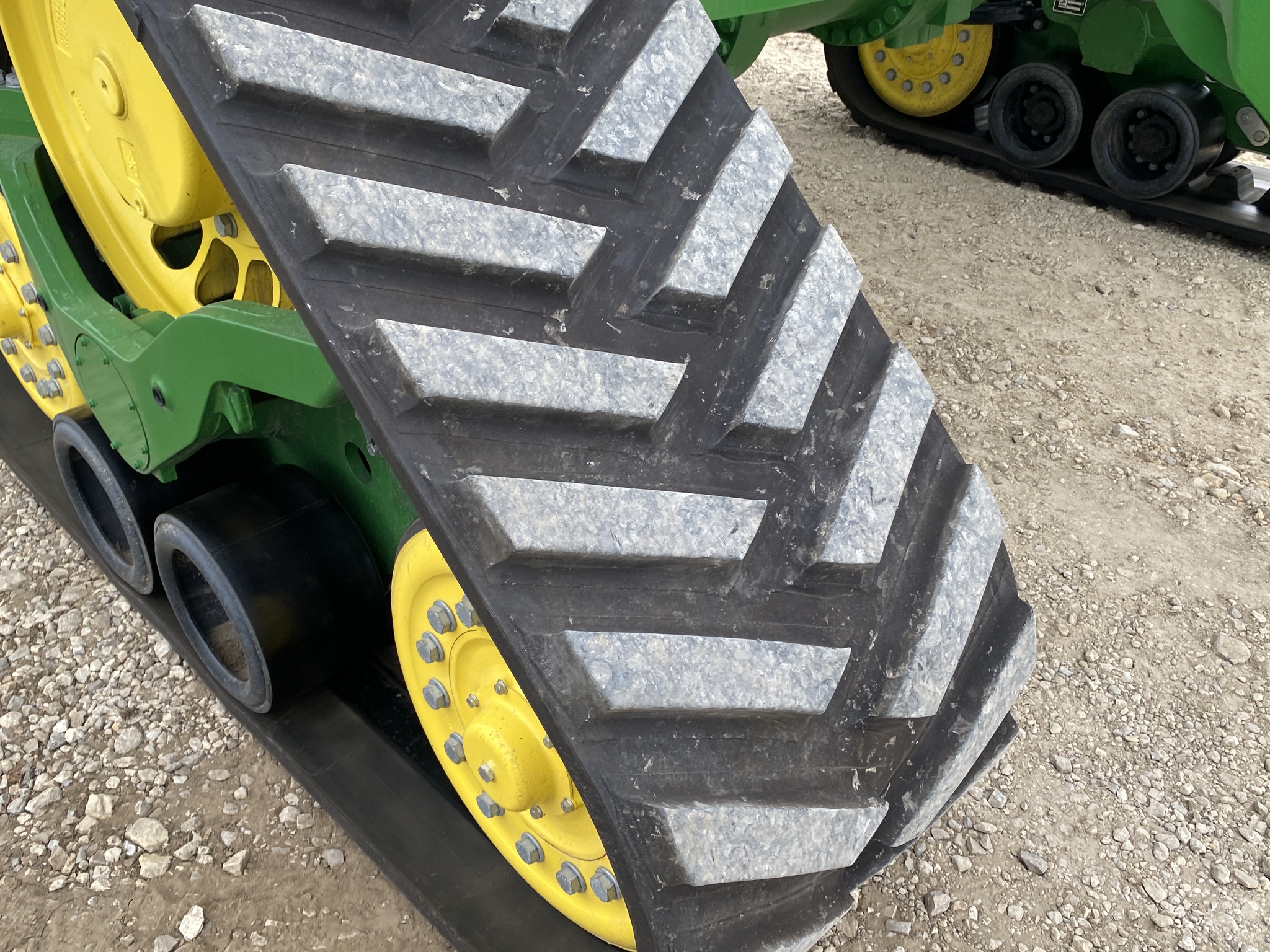 2024 John Deere 8RX 410 Image 11