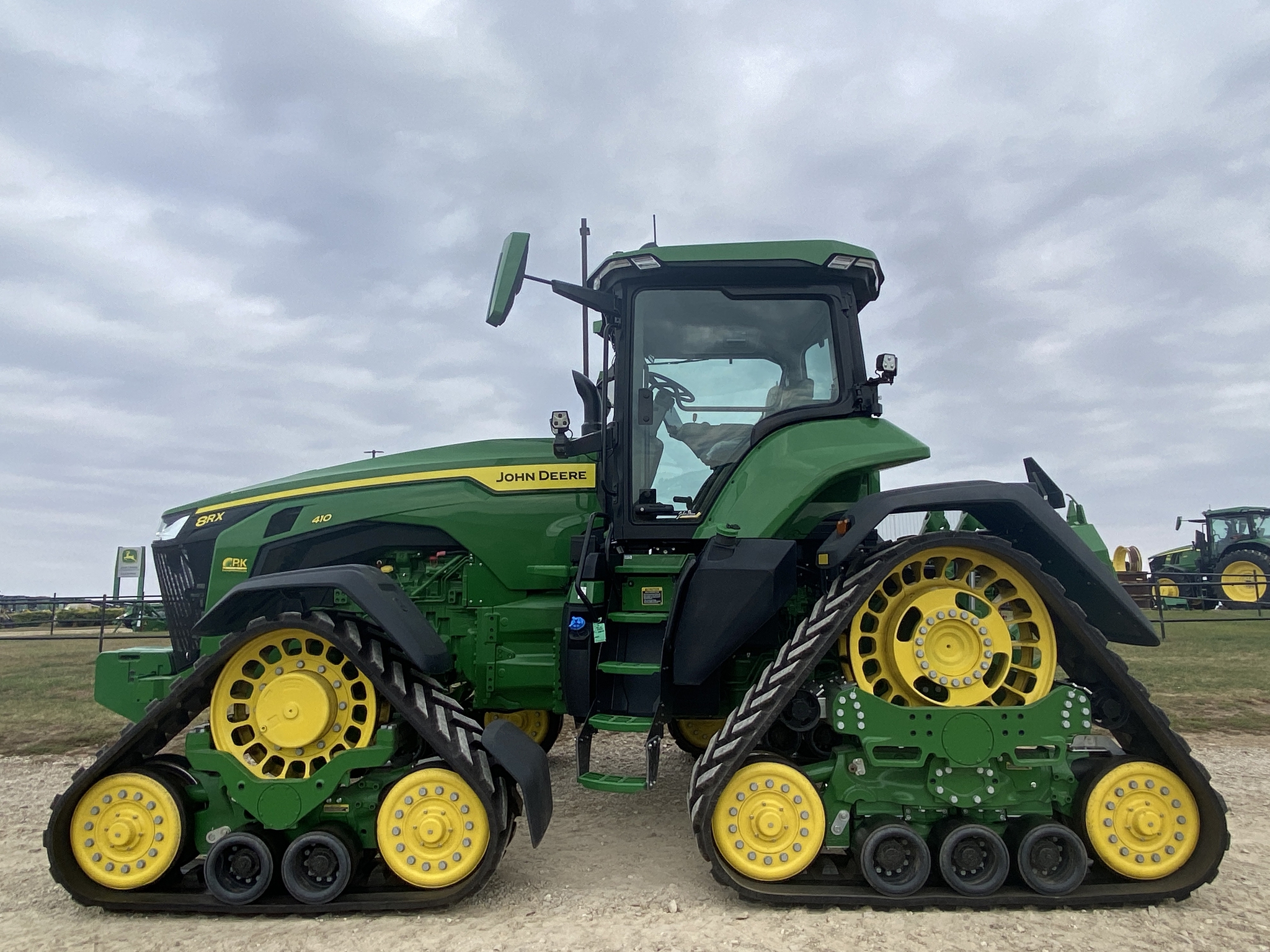 2024 John Deere 8RX 410 Image 8