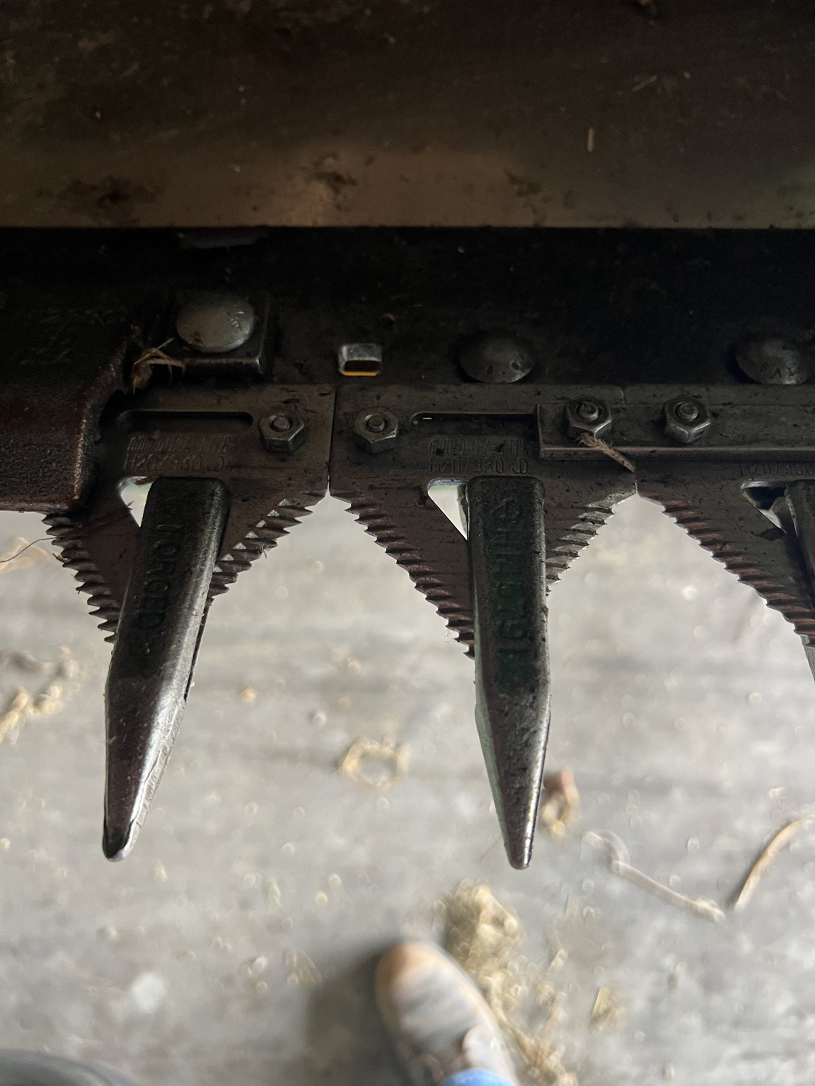 2002 John Deere 920 Image 5