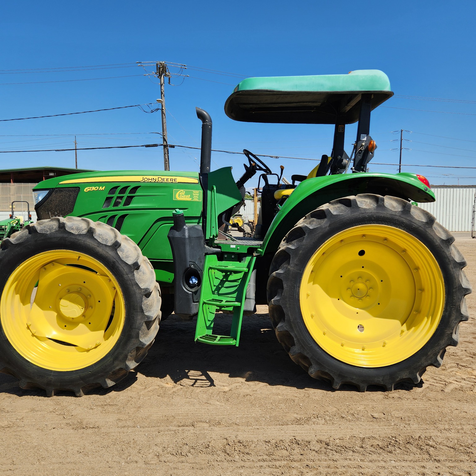 2018 John Deere 6130M Image 2