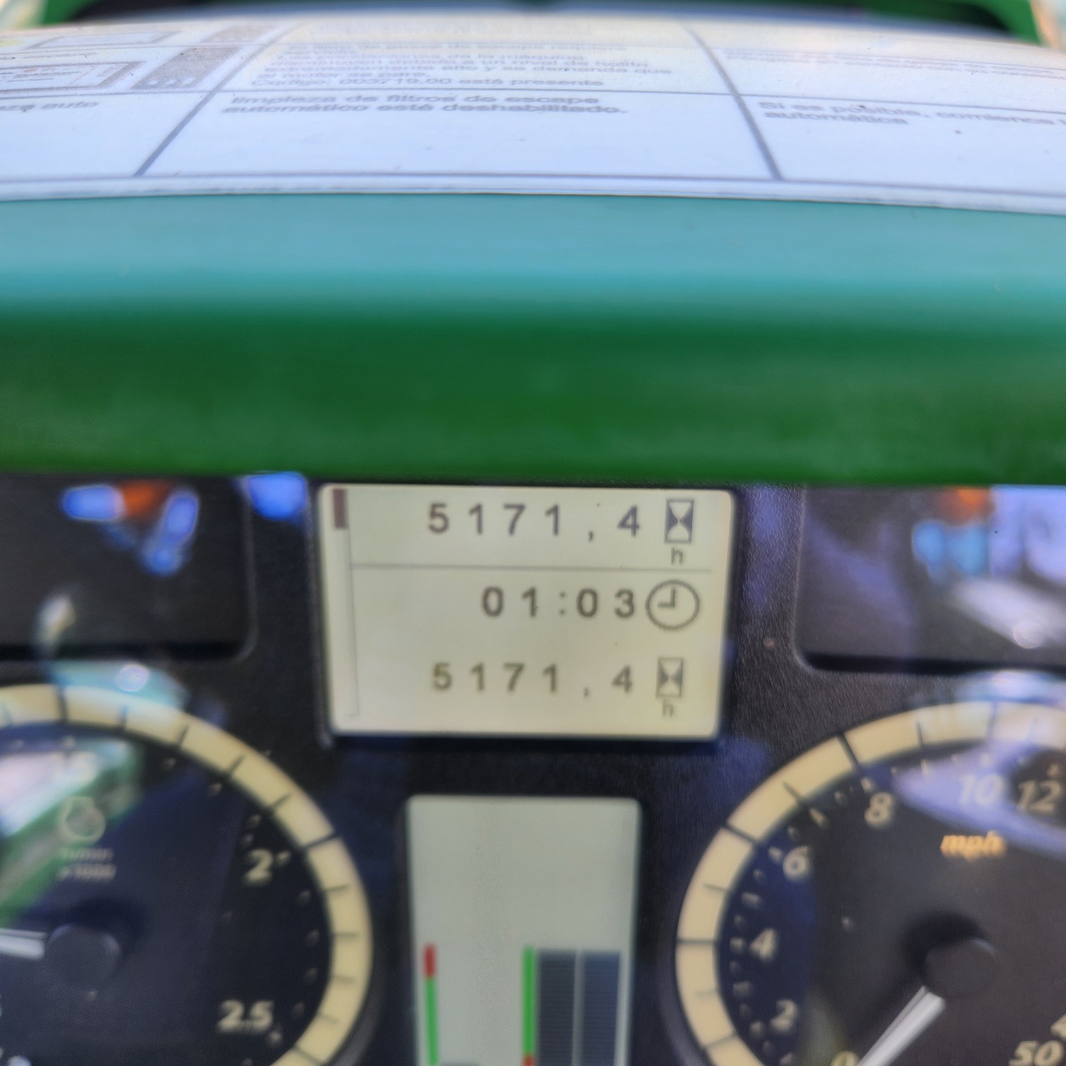 2018 John Deere 6130M Image 12