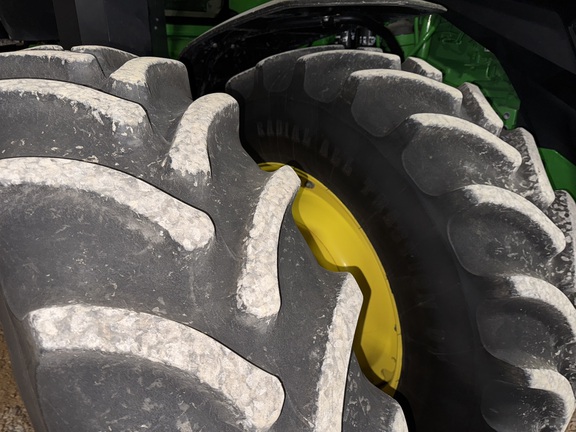 Photo of 2022 John Deere 8R 340