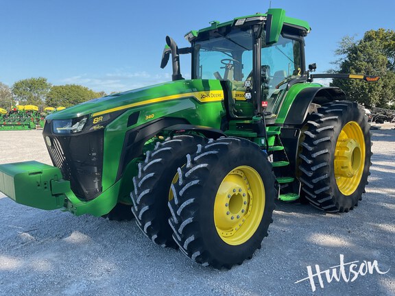 Photo of 2022 John Deere 8R 340