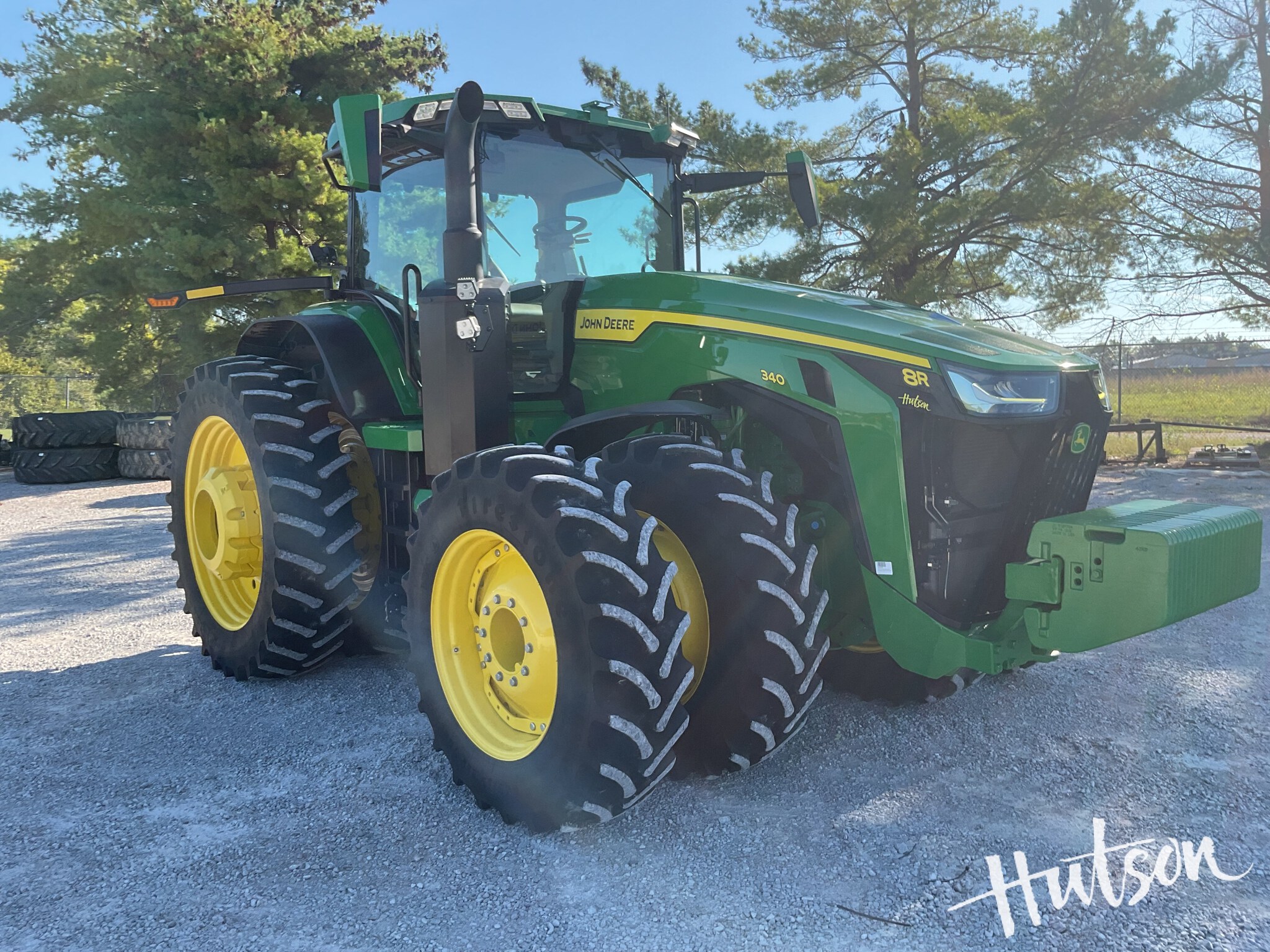 2022 John Deere 8R 340
