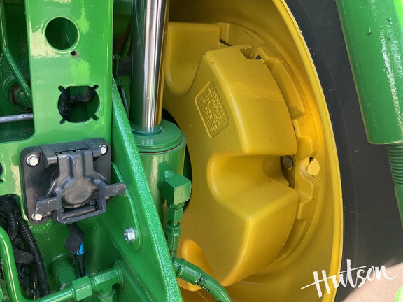 Photo of 2022 John Deere 8R 340