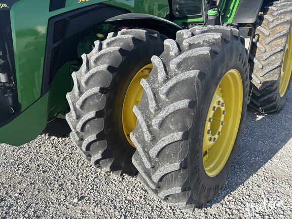 Photo of 2022 John Deere 8R 340