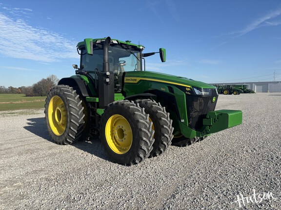 Photo of 2022 John Deere 8R 340