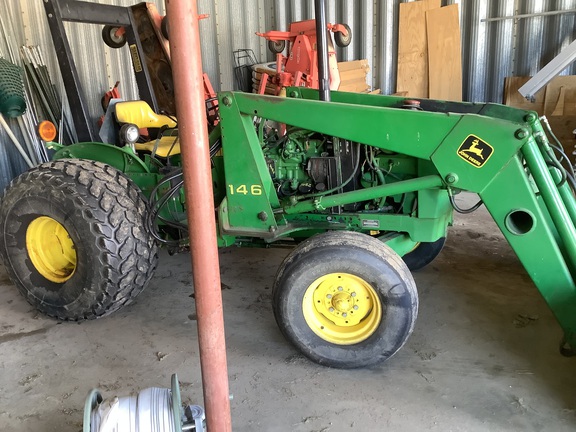 Photo of 1989 John Deere 2155