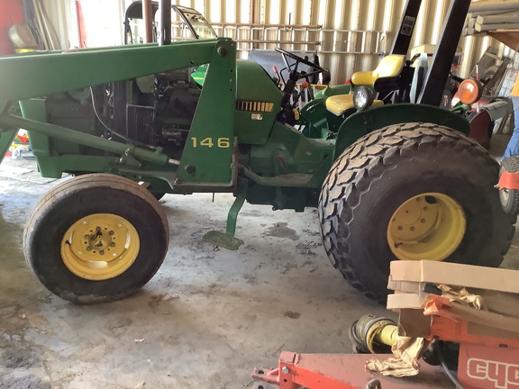Photo of 1989 John Deere 2155