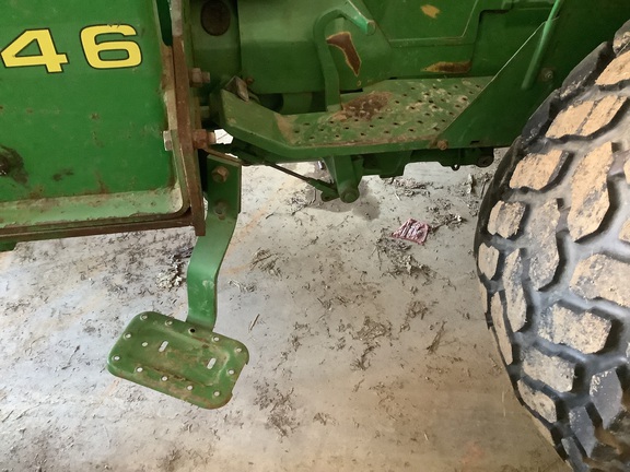 Photo of 1989 John Deere 2155